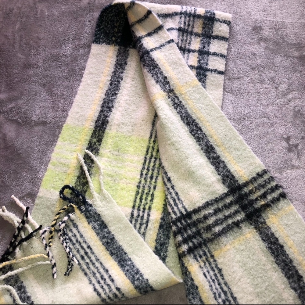 Steve Madden creamy, green, grey, yellow winter soft scarf